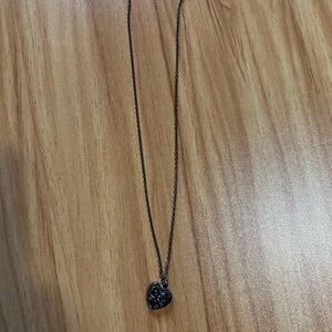 Chic Black Heart Pendant Necklace